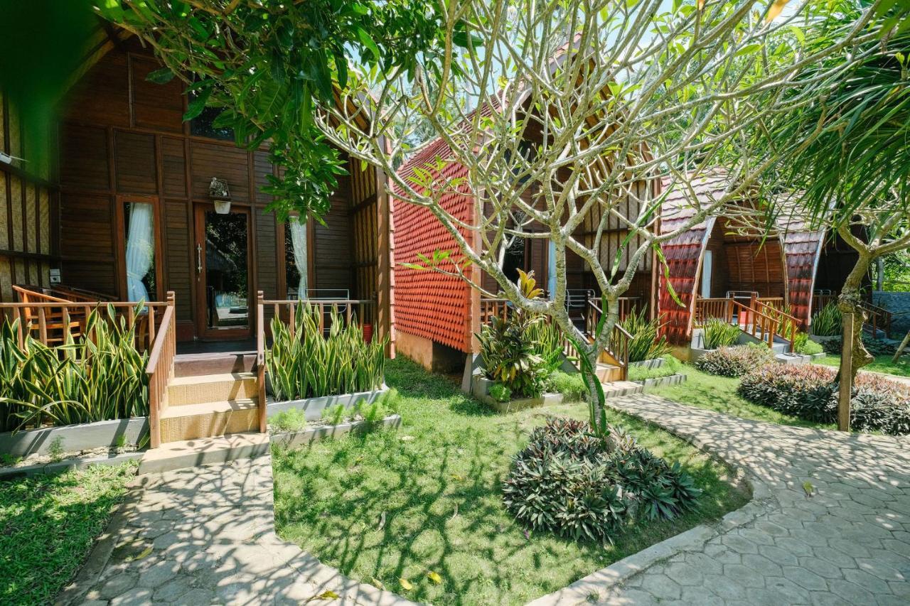 Adi Bungalow Nusa Penida Redpartner Ped المظهر الخارجي الصورة